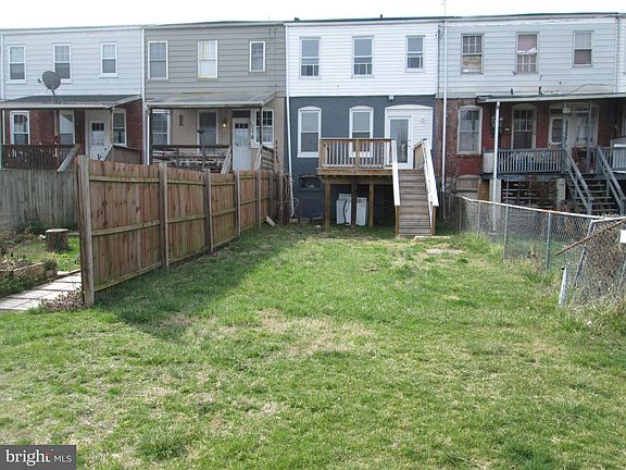 3rd image of 322 S Burhans Blvd E