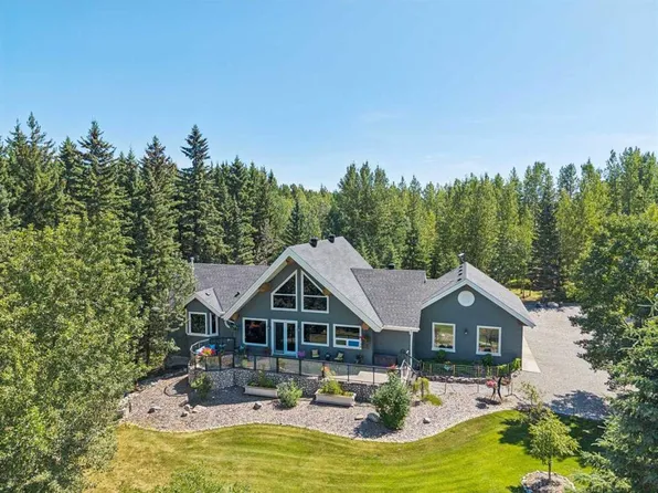 119 NW Wild Rose Close, Rocky View County, AB T0L 0K0