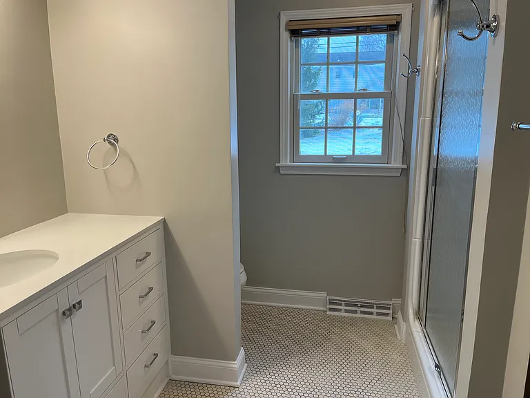 146 Clairhaven Dr — Photo 5