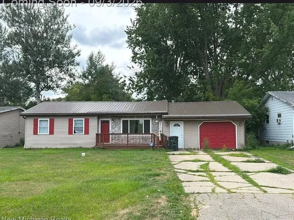 4340 Haas Dr, Burton, MI 48519
