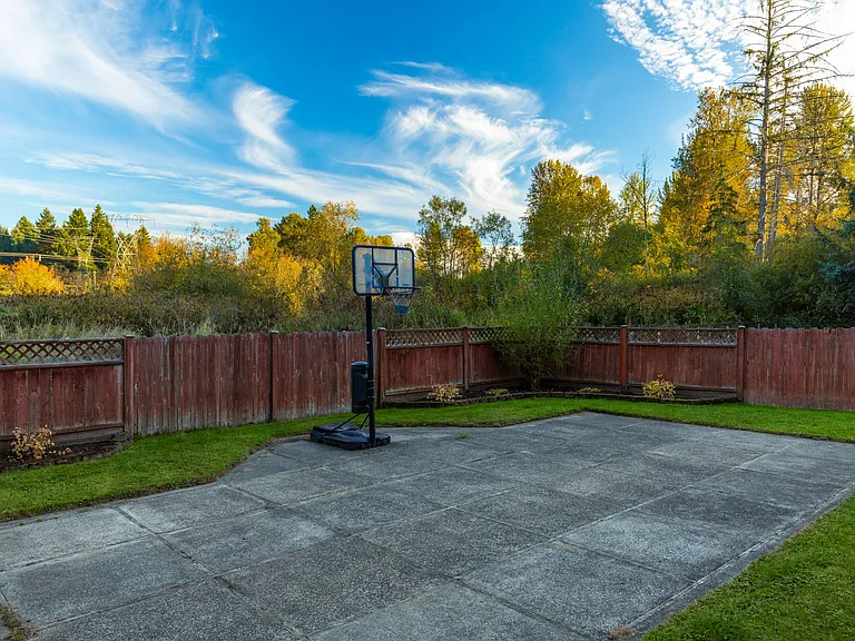25328 146th Ave SE — Photo 57