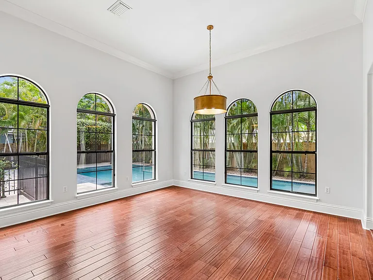 3917 W Barcelona St — Photo 13