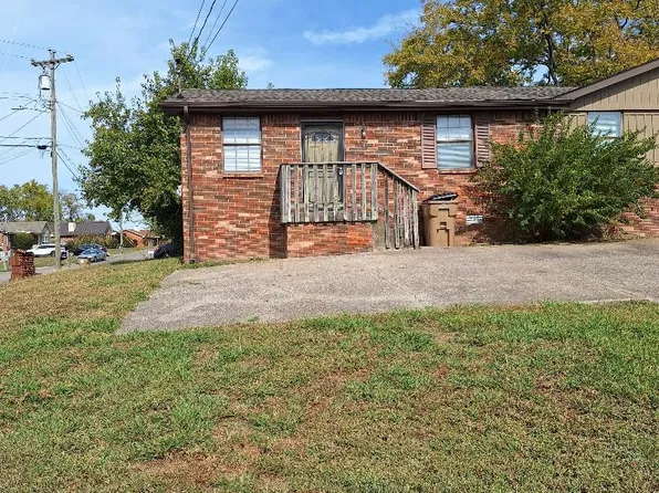 3721 Village Trl, Nashville, TN 37207