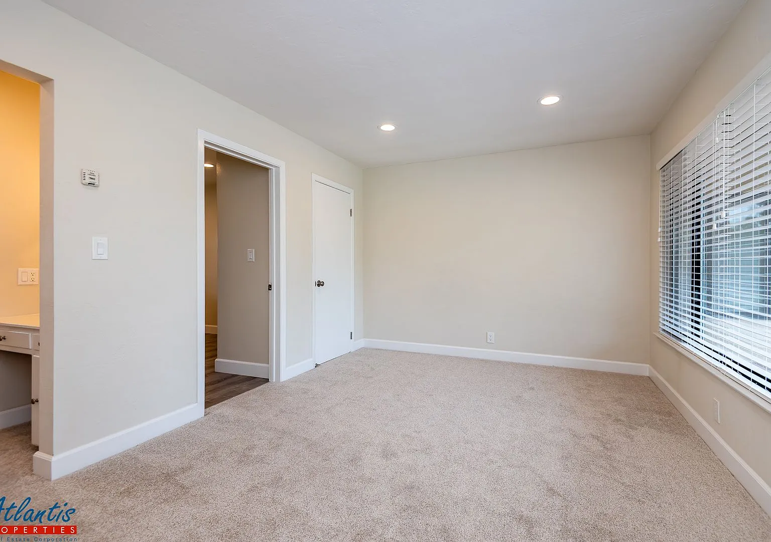 Brookfield 1280 — Photo 1