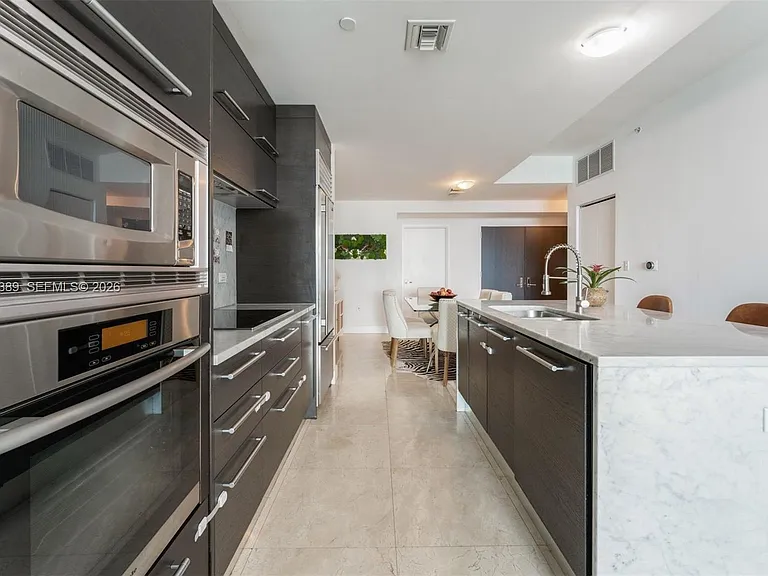 900 Biscayne Blvd #2708 — Photo 8