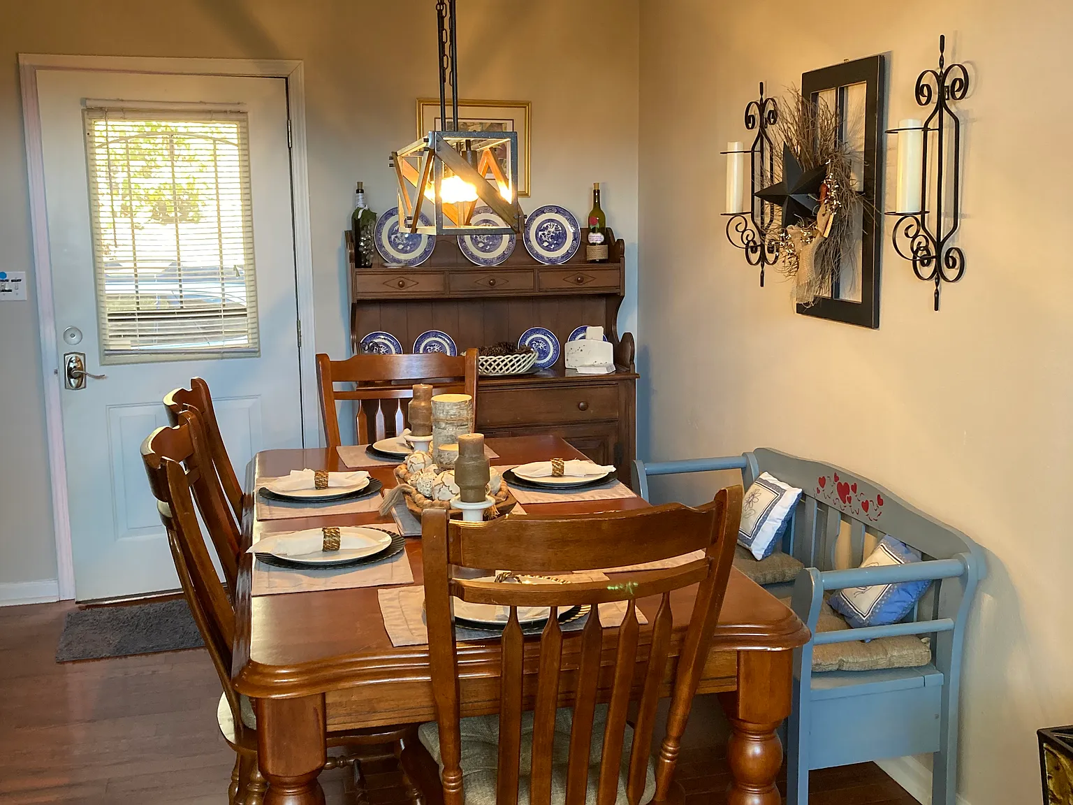 4 bed, 3310 sqft, $3,300 — Photo 4