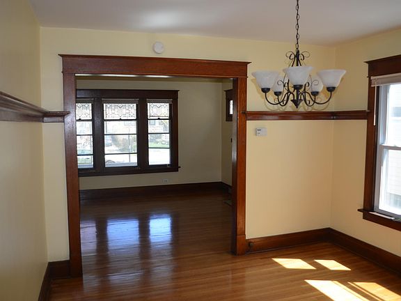 5th image of 38 Norwalk Ave #1