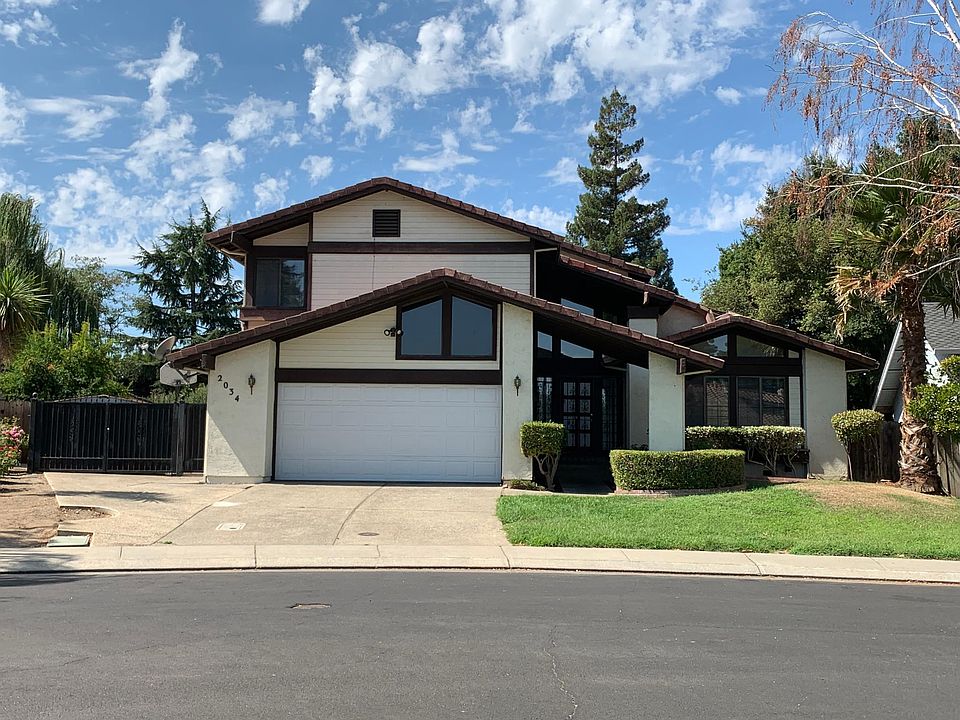 1st image of 2034 Angelico Cir