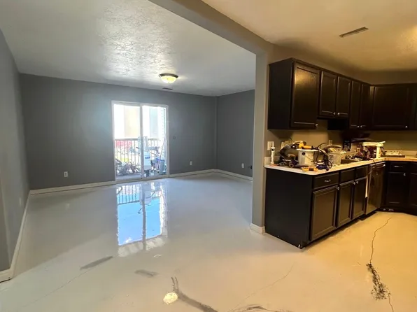 8116 N Ridge Loop W #W-8, Eagle Mountain, UT 84005