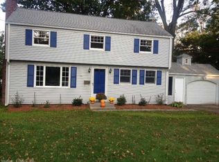 60 Kenwood St, Berlin, CT 06037