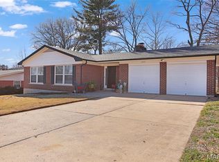 1233 Hudson Hills Dr, Saint Louis, MO 63135