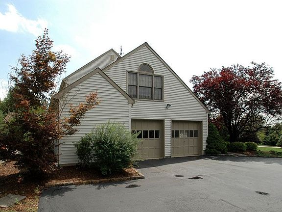 2 Car Garage