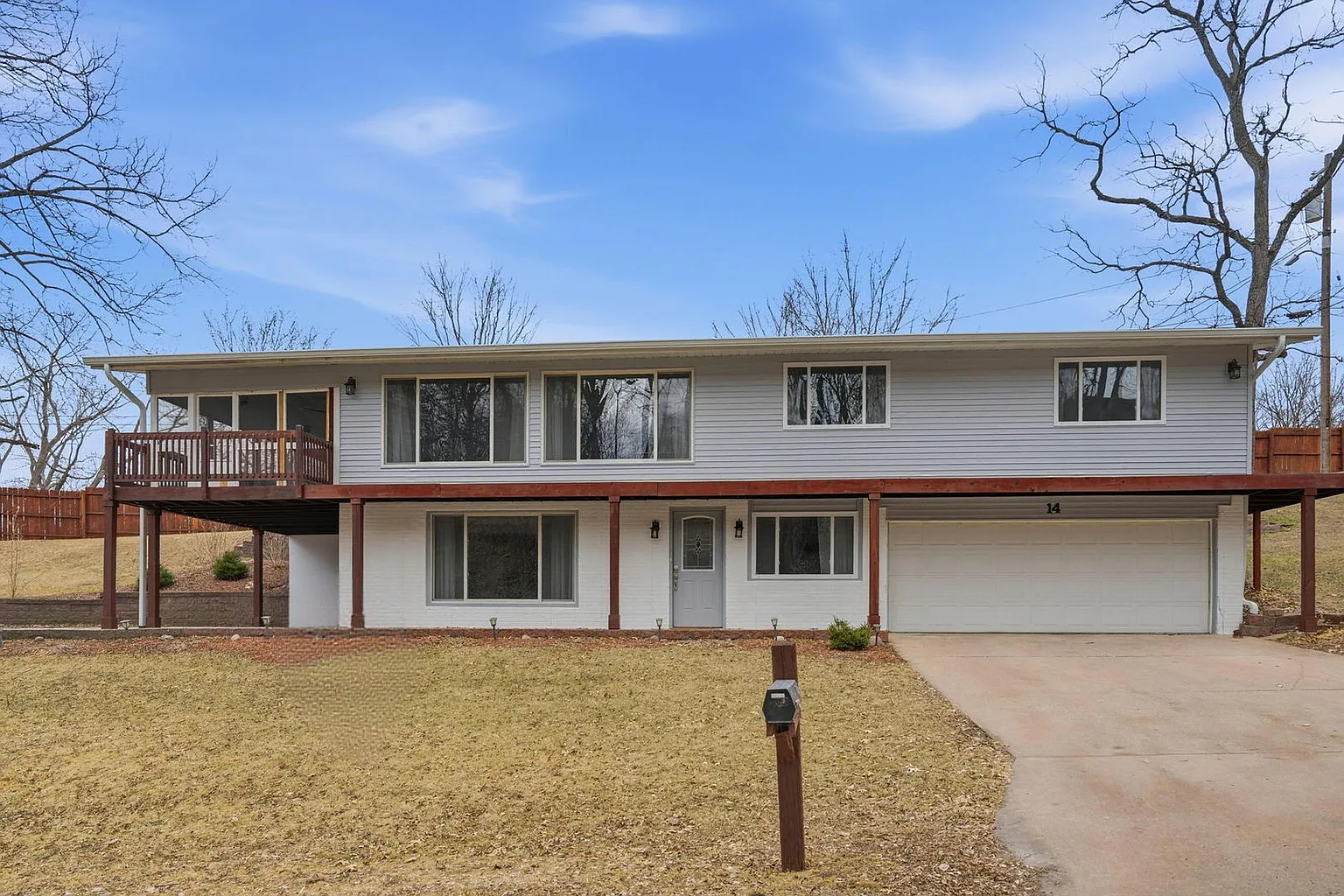 14 Forestview Dr photo 1