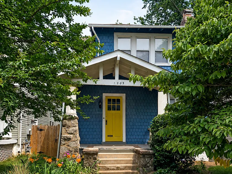 1209 Gallatin St NW — Photo 1