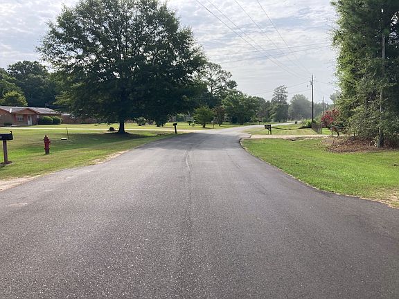 5th image of 106 Kennedy Dr
