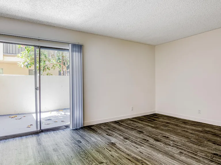Glade Apartments — Photo 8