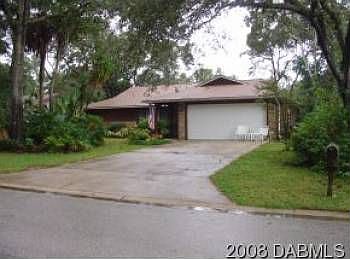 2nd image of 1108 Parkside Dr
