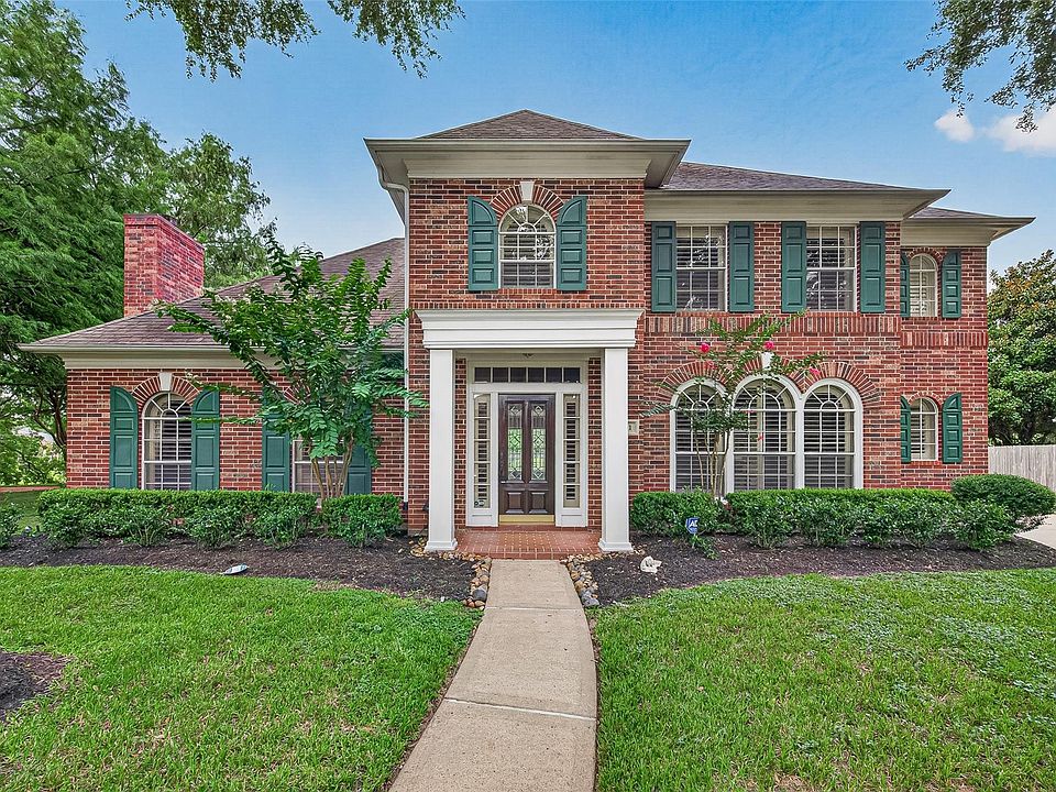 1st image of 17411 Rolling Brook Ct