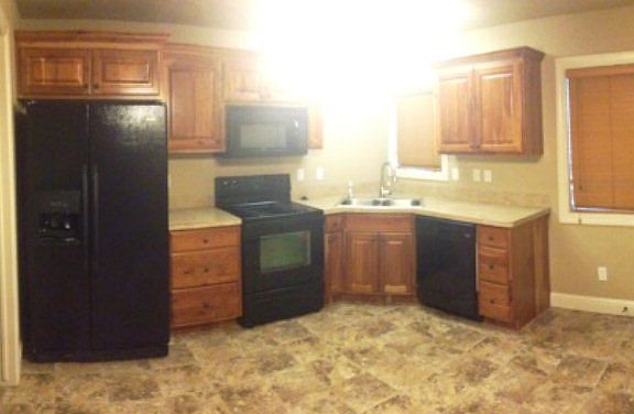 2nd image of 1163 N Portal Stone Dr