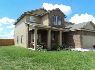 1405 Doncaster Dr, Seguin, TX 78155