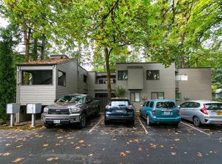 15938 Quarry Rd #A-6, Lake Oswego, OR 97035