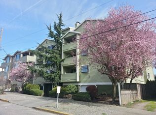 8816 Nesbit Ave N APT 104, Seattle, WA 98103