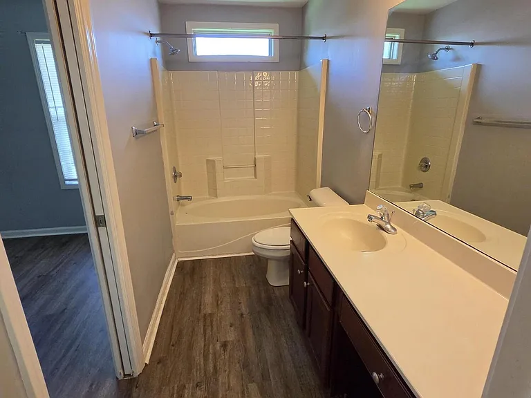 141 McConnells Trce — Photo 6