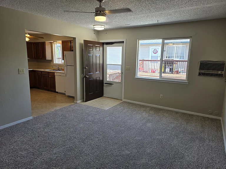 6837 Western Pl — Photo 9