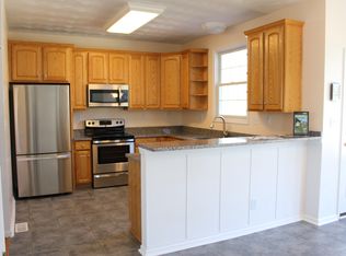 2804 Lake Cohoon Point, Suffolk, VA 23434