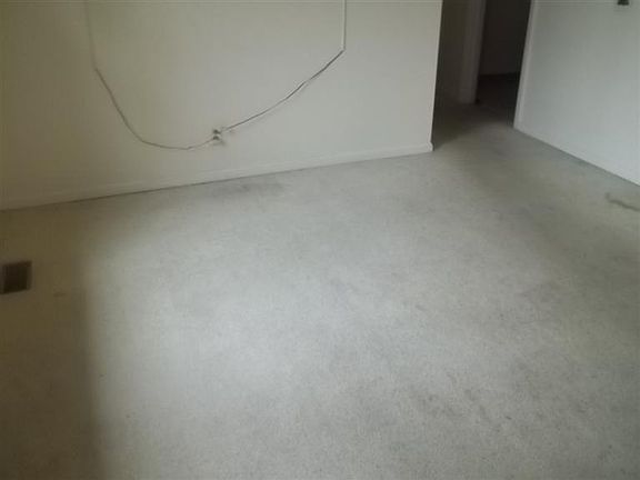 3rd image of 6387 Hillgale Ln
