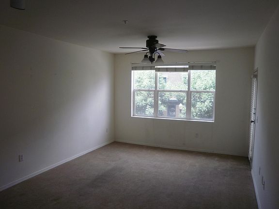 5th image of 2550 N Washington St Suite 203