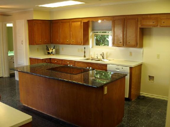 Upgraded Kitchen