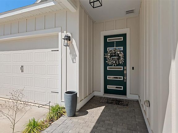 3rd image of 1016 NW 132nd Blvd