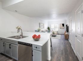 Ridgeview Apartments