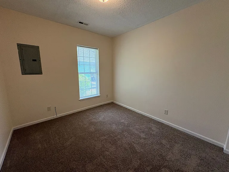 3200 Boyd St — Photo 8