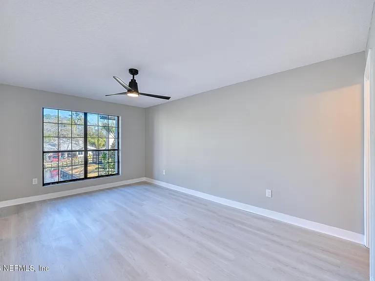 225 Cranes Lake Dr — Photo 18