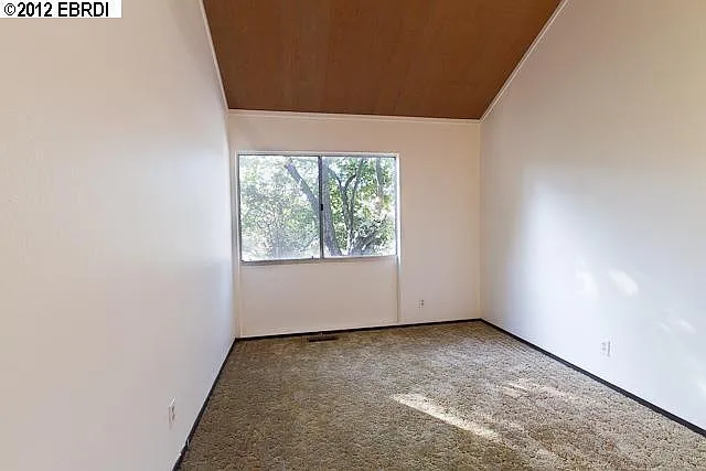 7435 Circle Hill Dr — Photo 6