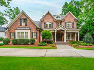 205 Rutherglen Dr, Cary, NC 27511