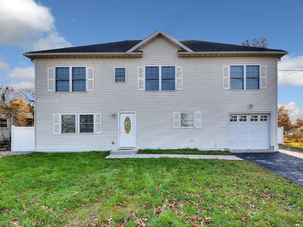 529 New Durham Rd, Piscataway, NJ 08854