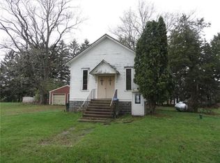 27409 Cross St, Winona, MN 55987