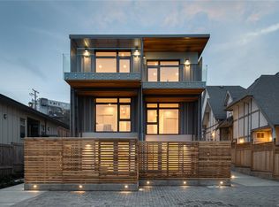 1417 May St #1, Victoria, BC V8S 1C2