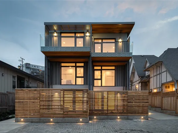 1417 May St #1, Victoria, BC V8S 1C2