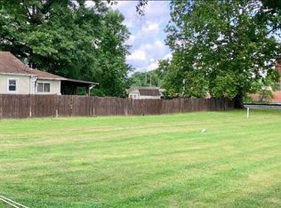 111 N High St, Huntington, WV 25702