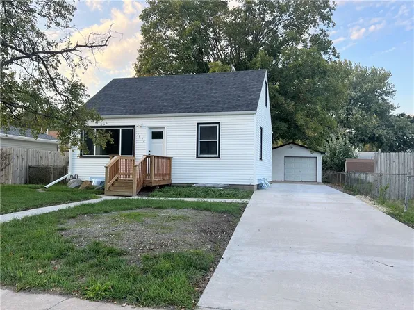 3832 Easton Blvd, Des Moines, IA 50317