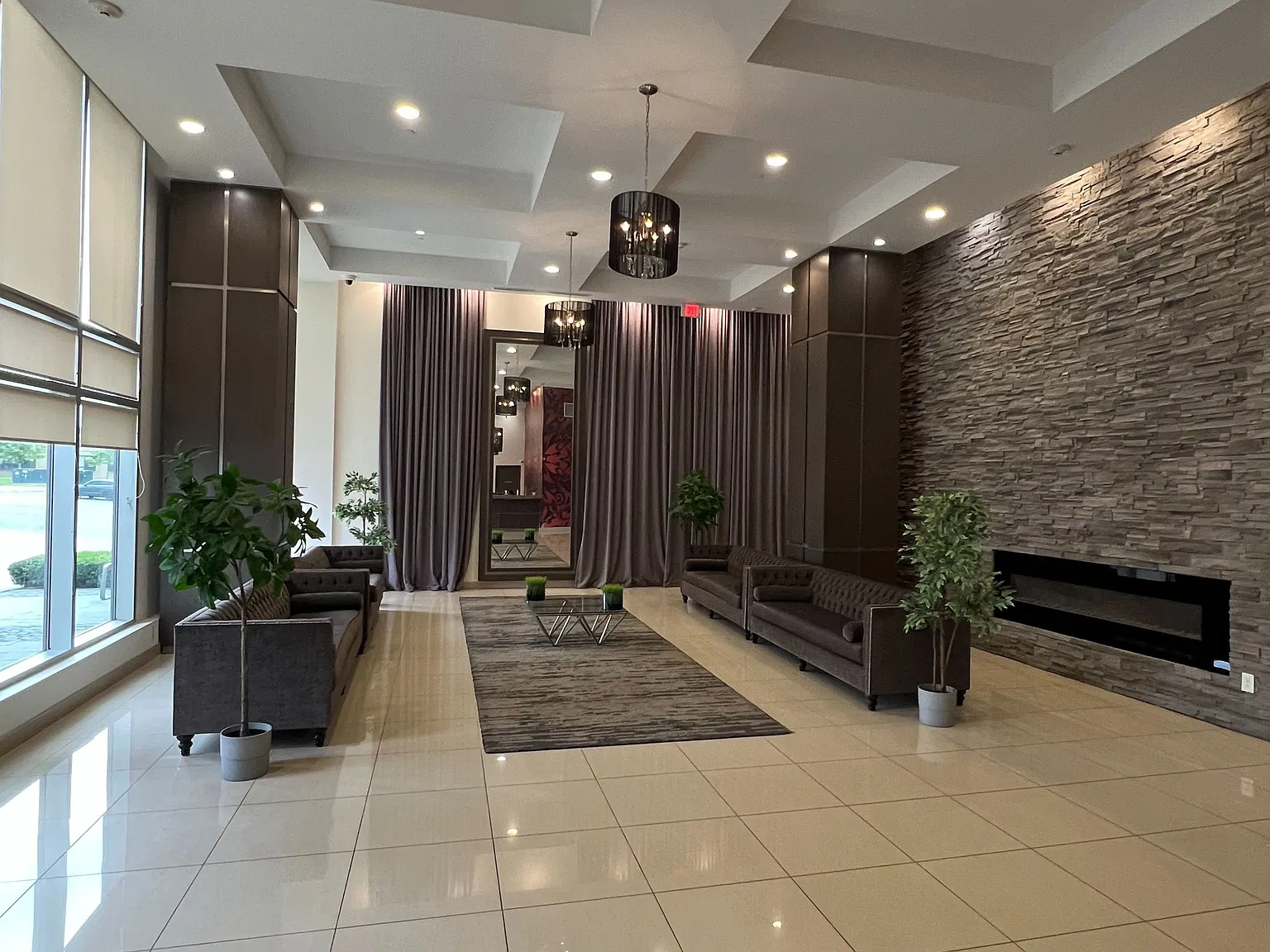 Leslie Boutique Residence — Photo 3