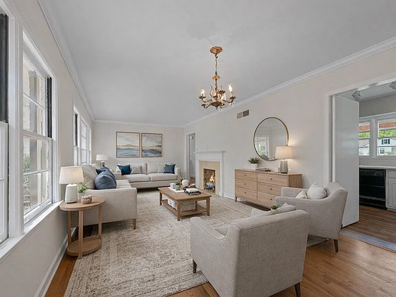 4th image of 264 Barry Rd