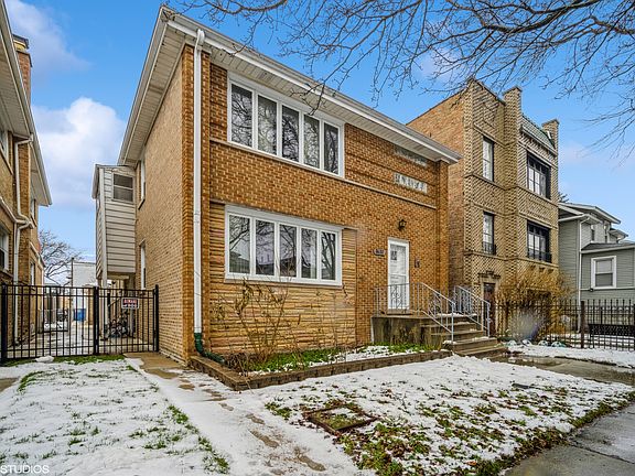 3rd image of 5628 N Menard Ave