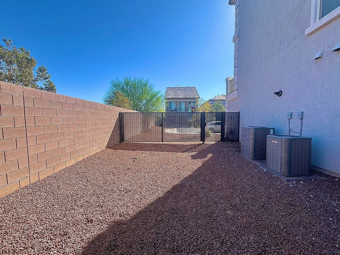 Rv Parking Move-In Special! Move In By October 1, 2026, And Receive $600 Off Move In! — Photo 3