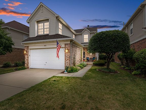 2nd image of 2413 Meadowbrook Ln