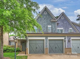 2616 Colton Dr, Charlotte, NC 28211